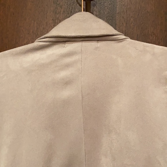 Romeo and Juliet Couture Blazer Jacket - Picture 12 of 15